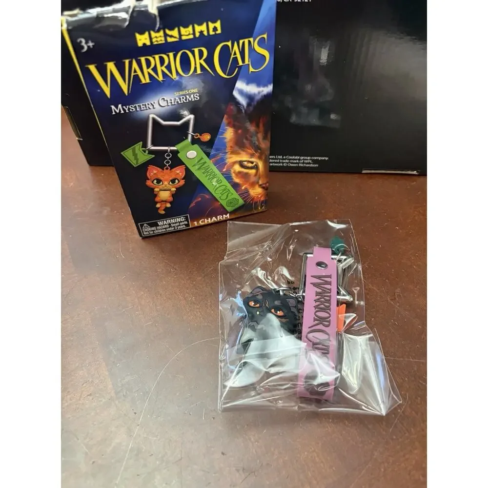 Warrior Cats Collectible Mystery Charms Yellowfang Keychain